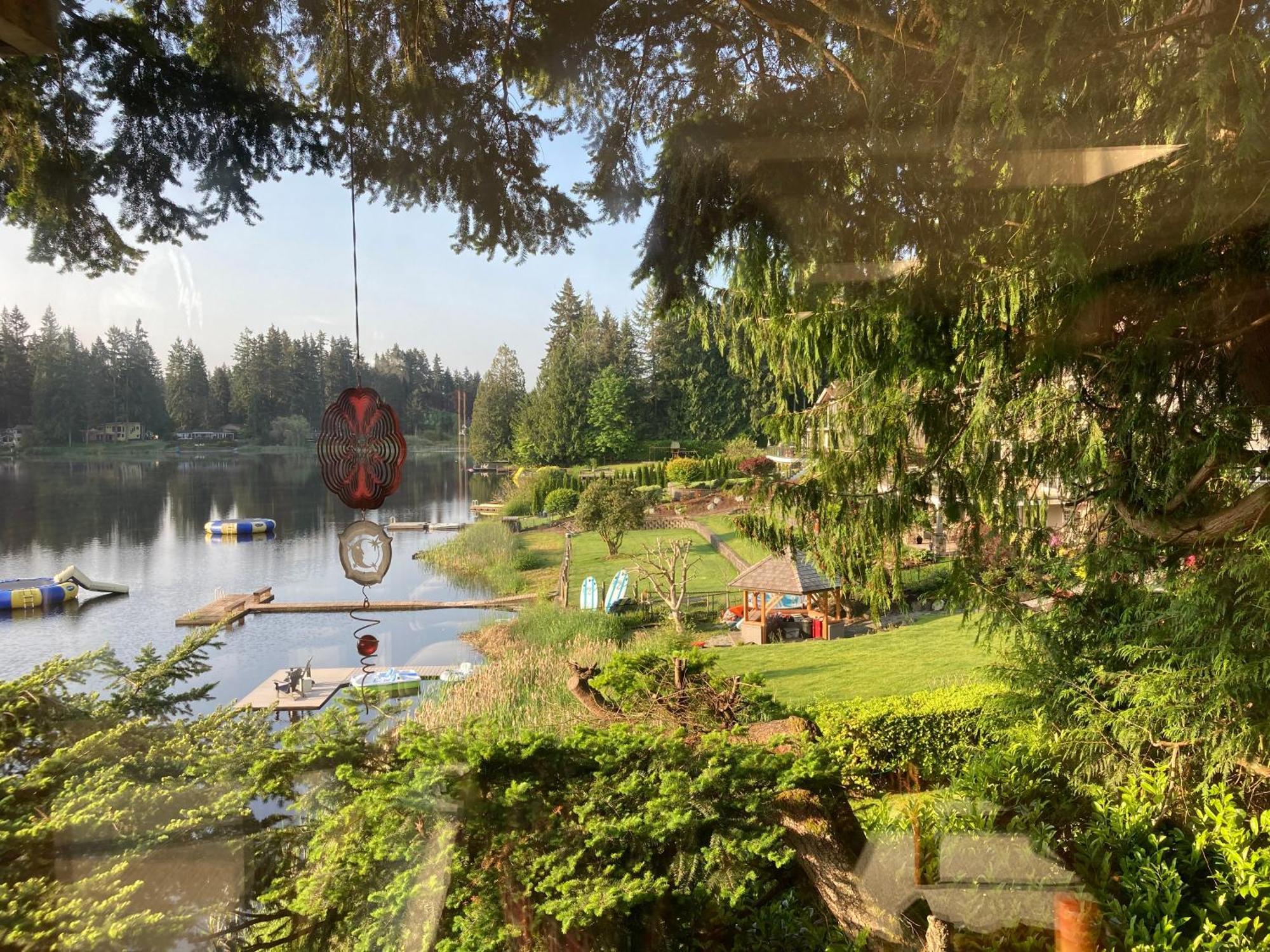 Cottage Lake Bed And Breakfast Удънвил Екстериор снимка