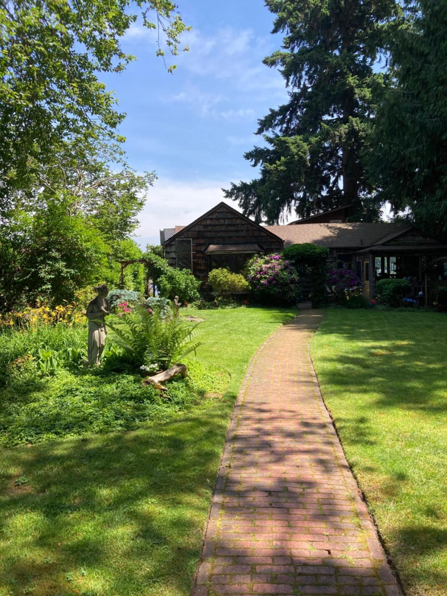 Cottage Lake Bed And Breakfast Удънвил Екстериор снимка